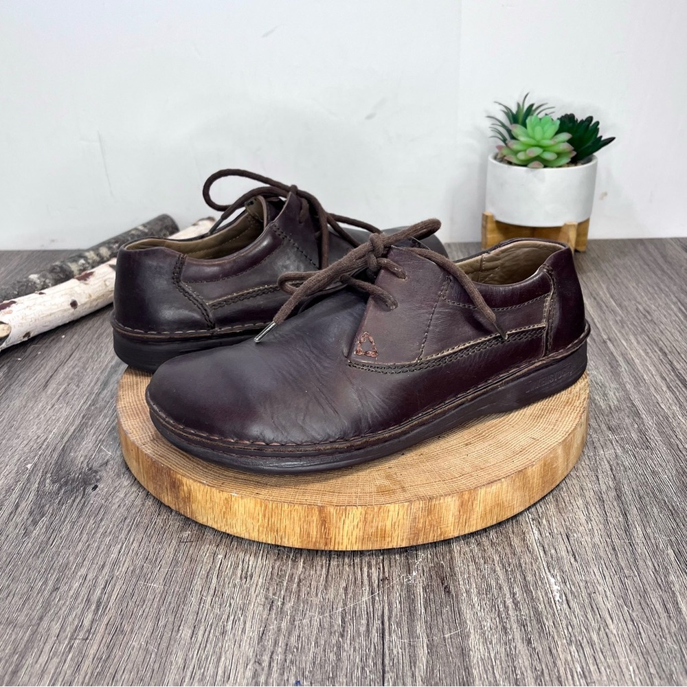 Birkenstock | Medford Unisex Leather Oxfords in Brown Size 10L / 8M